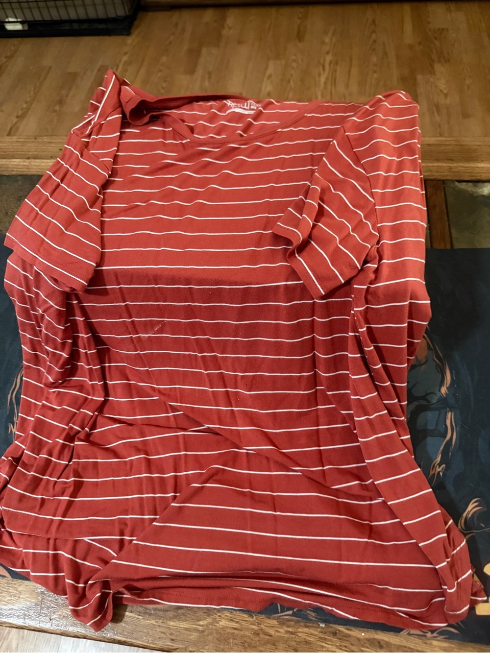 Time and Tru Red and White Striped Short Sleeve Tee